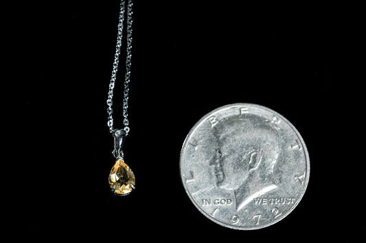 Pear Shape Golden Citrine Gemstone in Sterling Silver Setting with Silver Chain