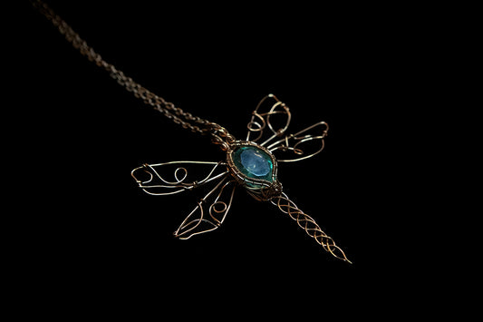 Beautiful Fluorite Dragonfly wrapped in Fine Copper
