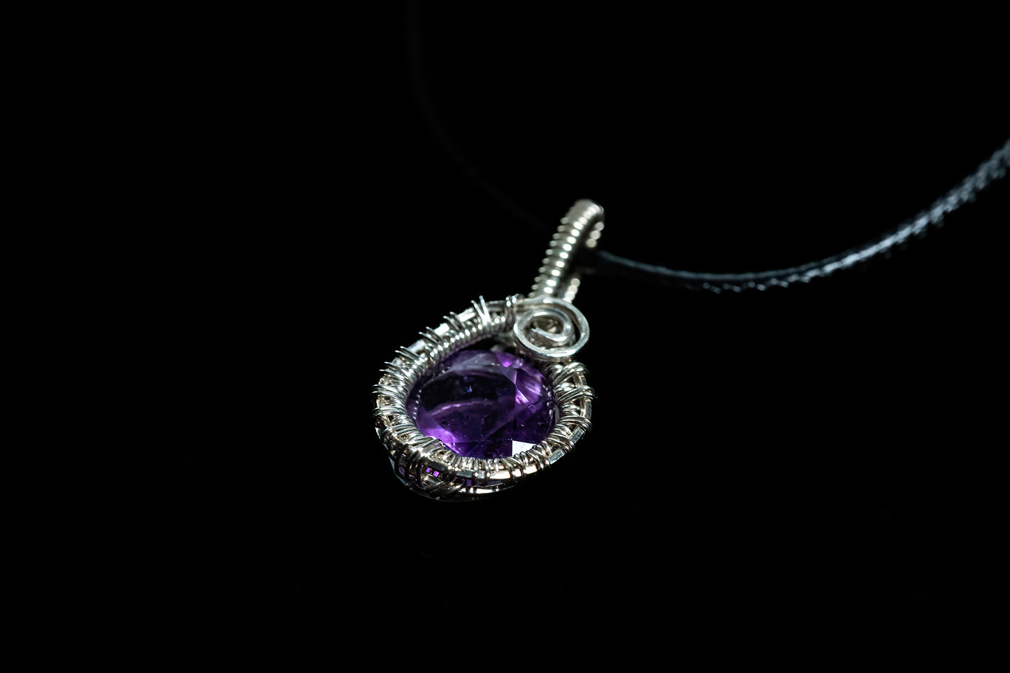 Spider Cut Amethyst Mini Pendant in Sterling Silver