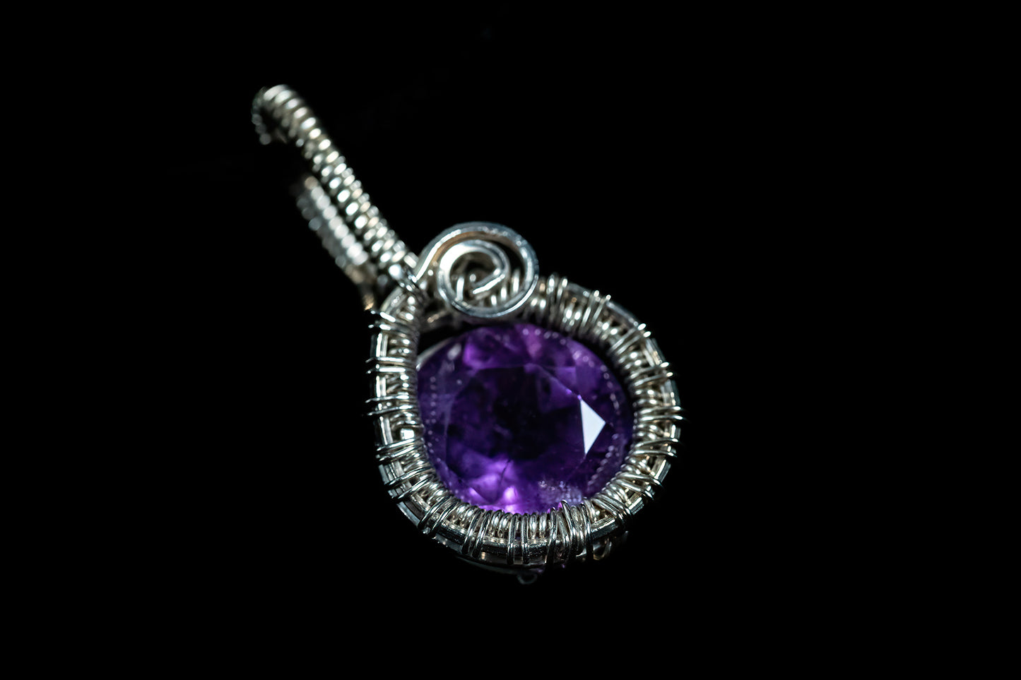 Spider Cut Amethyst Mini Pendant in Sterling Silver