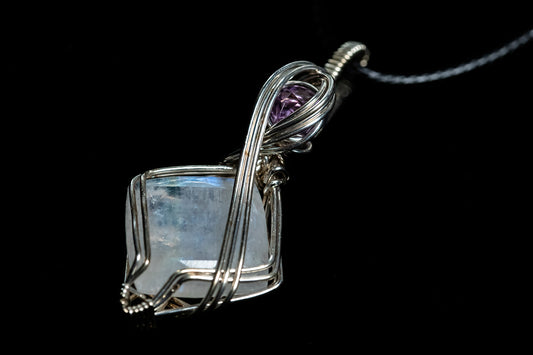 Gorgeous Blue Flash Moonstone Facet With Faceted Amethyst Accent in Sterling Silver