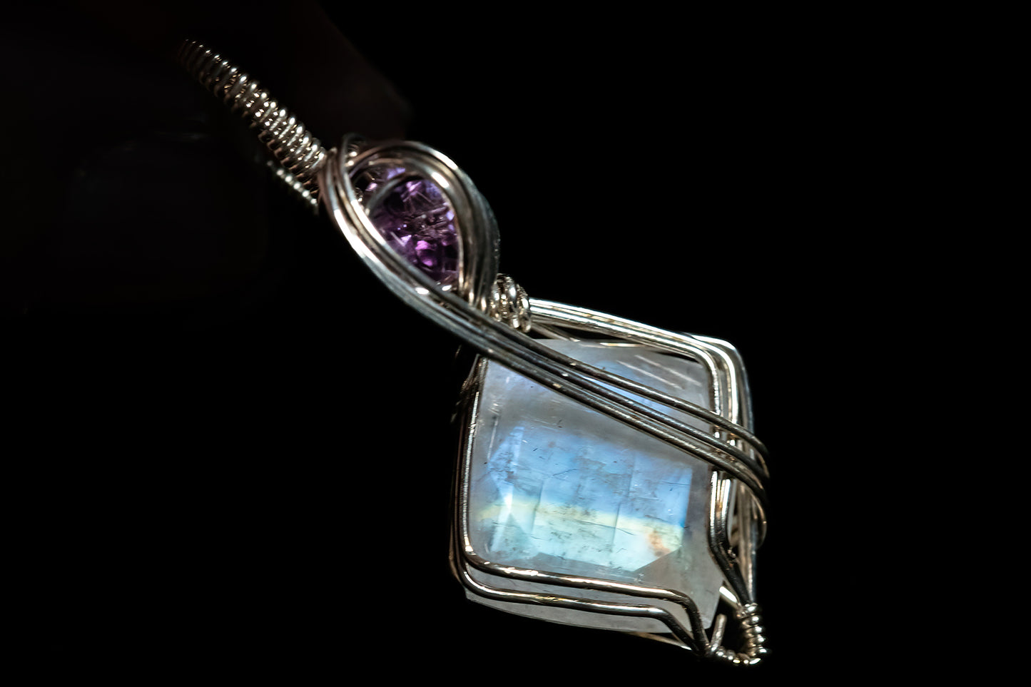 Gorgeous Blue Flash Moonstone Facet With Faceted Amethyst Accent in Sterling Silver