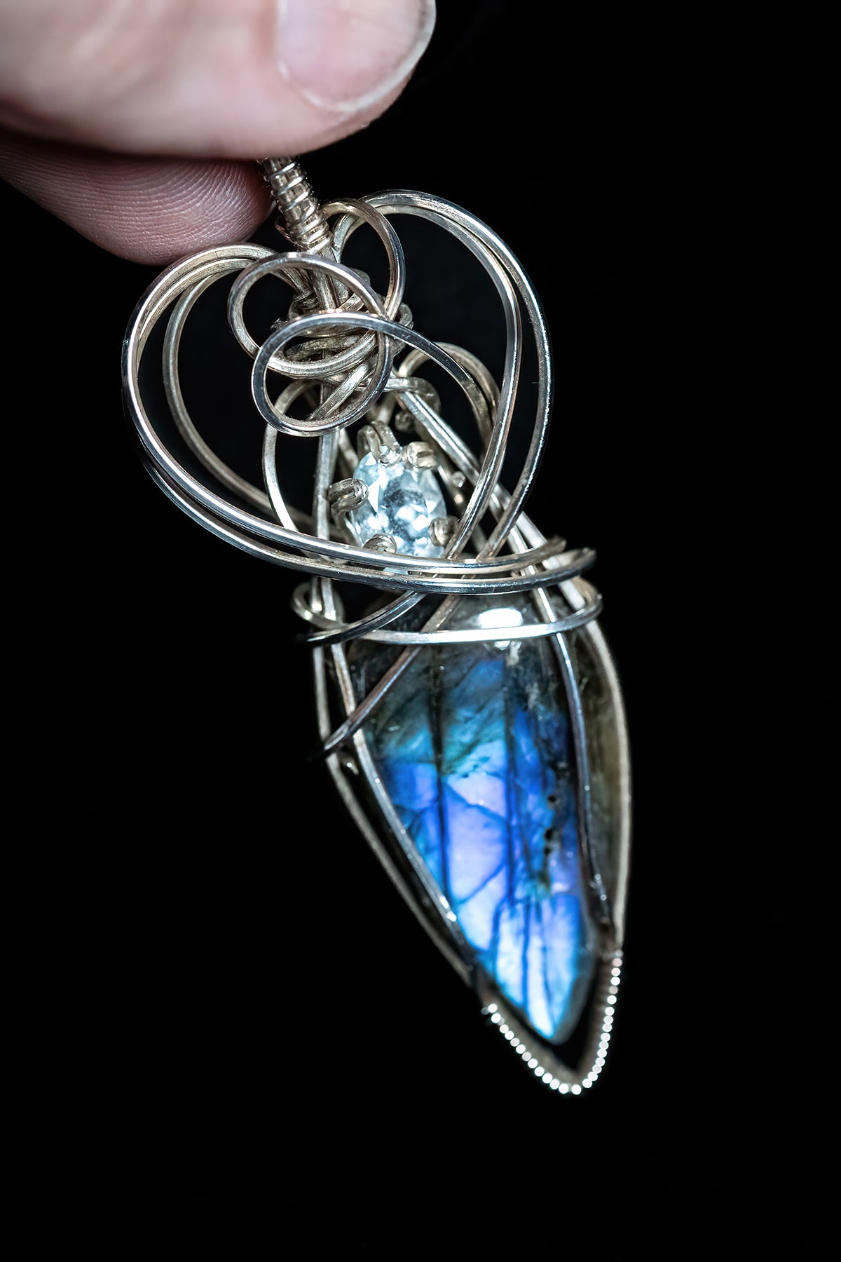 Blue Flash Labradorite with Aquamarine Facet Accent in Sterling Silver