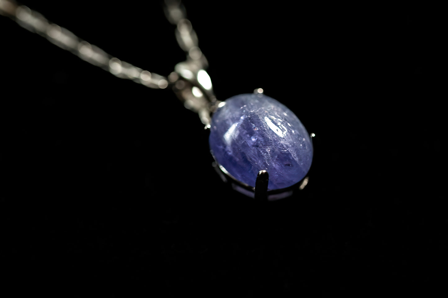 Blueish Purple Tanzanite Cabochon set in Sterling Silver with Chain