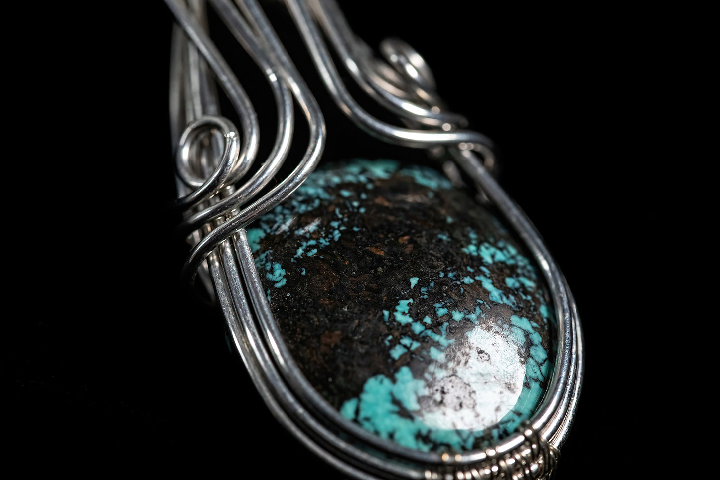 Tibetan Turquoise Earring and Pendant Set in Sterling Silver
