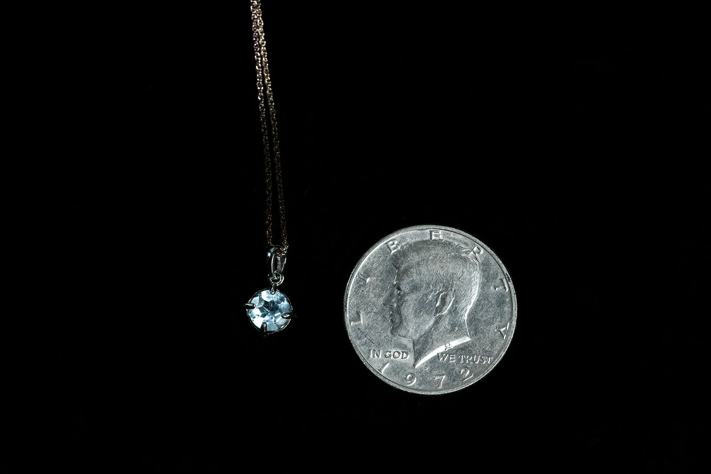 Faceted Aquamarine Gemstone set in .925 Sterling Silver with Chain