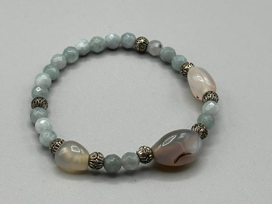 Blue Quartz Vintage Agate and Tibetan Silver Beaded Bracelet 7 1/4 inches