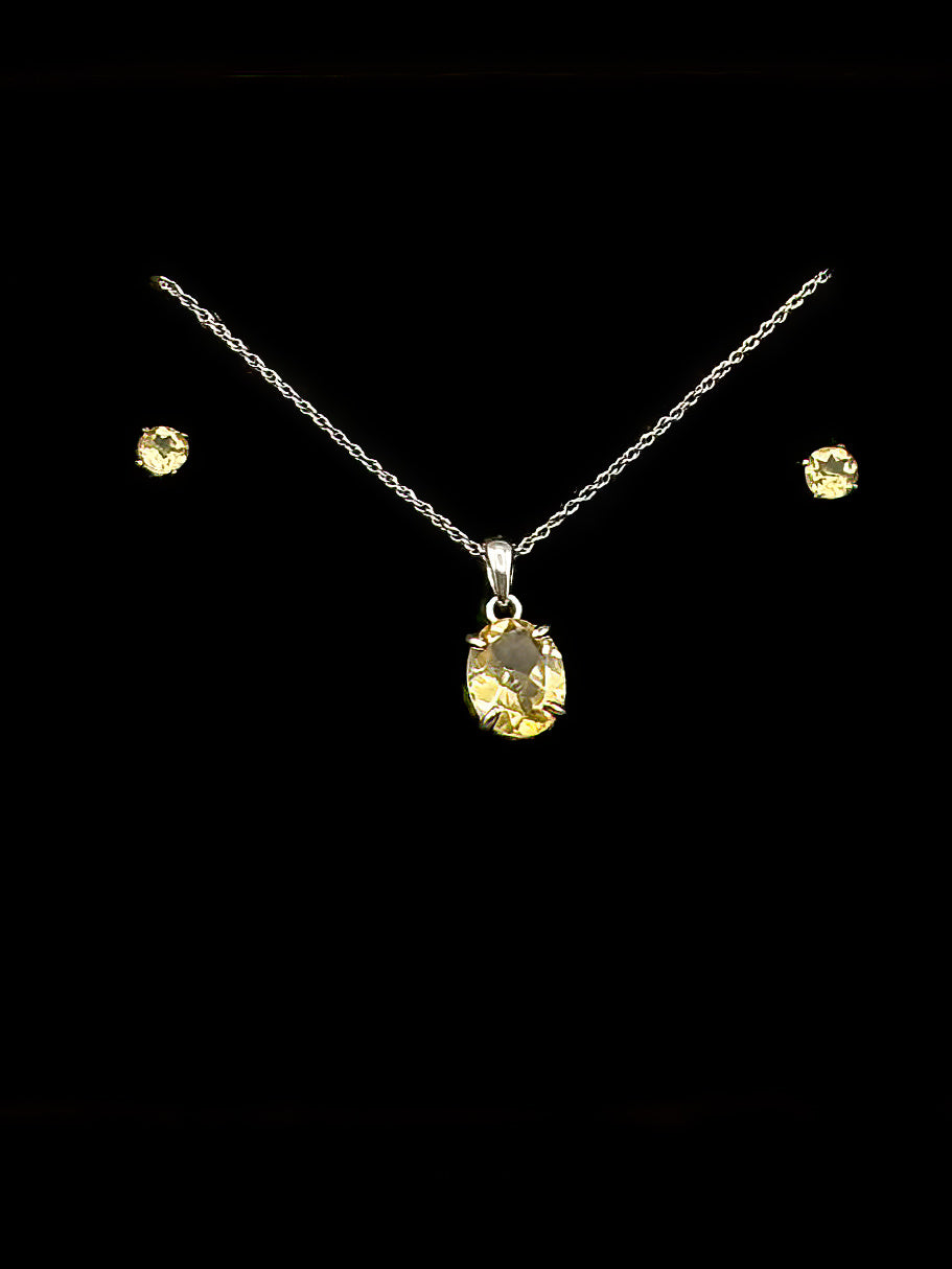 Large faceted oval Citrine with matching Earrings set in Sterling Silver, Sterling Silver Chain