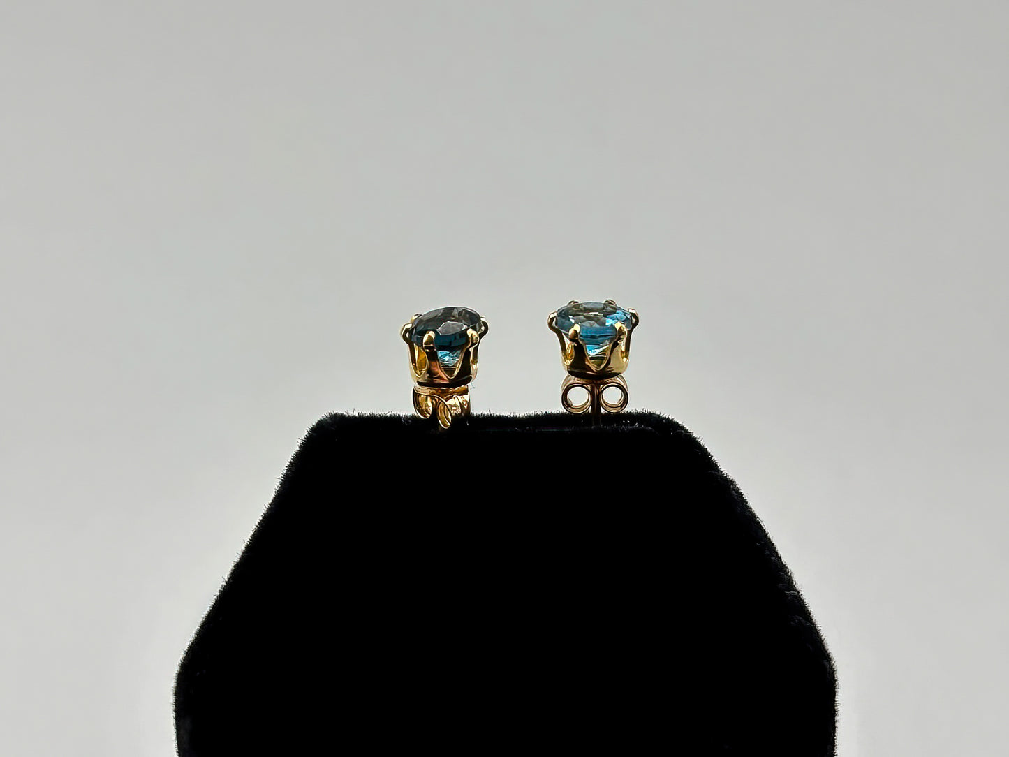 6mm Round London Blue Topaz set in 14K gold filled posts